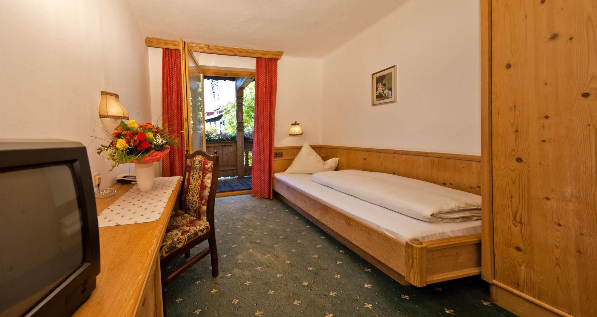 Inn Batzenhaeusl Seefeld in Tirol
